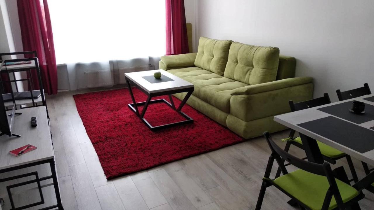 Fly Up Home Apartment Boryspil Exterior photo
